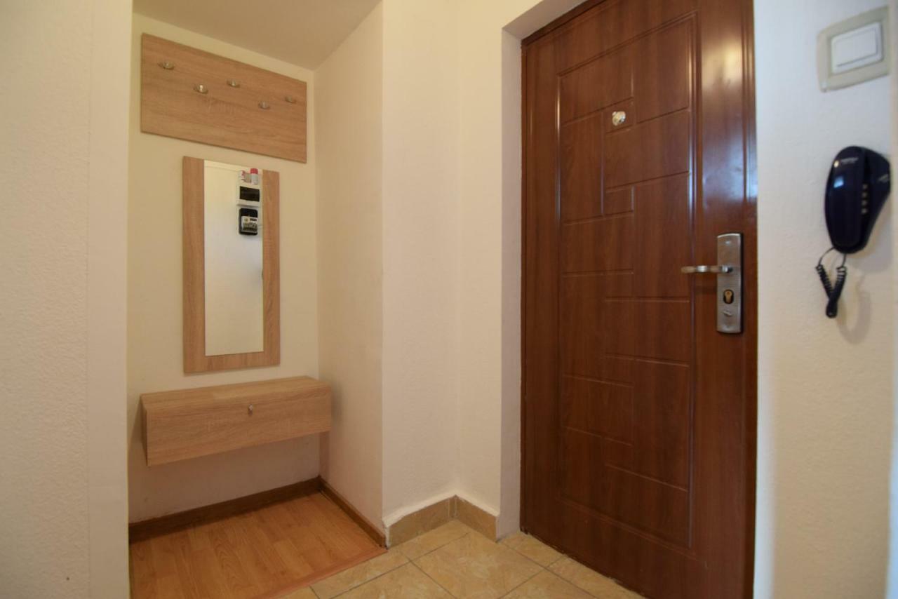 Апартаменти Resedinta Lui Calin Бухарест Екстер'єр фото