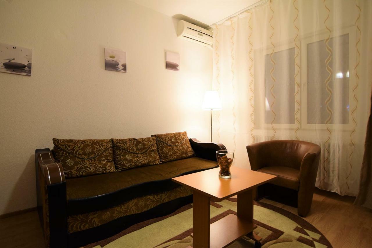 Апартаменти Resedinta Lui Calin Бухарест Екстер'єр фото